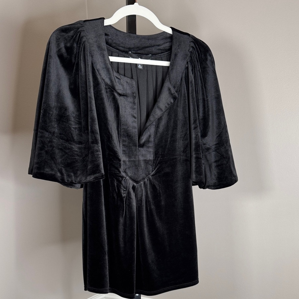 Pomander Place Black Velvet Women's Blouse Size XL
